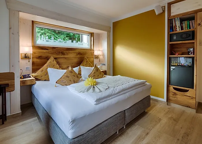 Hotel Pension Blumenbach Berlin